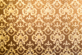 Brown white wall pattern clock - side and a clock free wallpaper for desktop