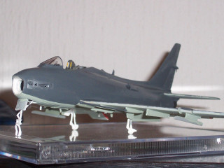 Fighter jet model remote control - a wall behind free wallpaper for desktop