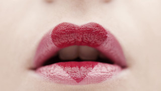 Lips redlipstick stain airbrush fashion - a womans lip free wallpaper