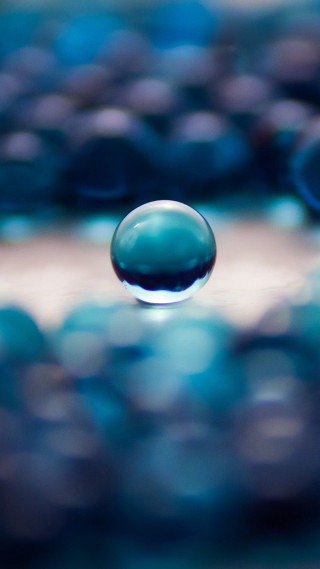 Water drop table bubbles blue - deep free wallpaper for mobile