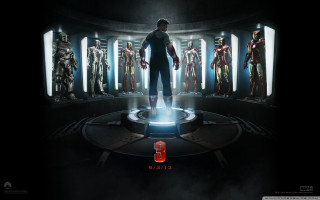 Man iron suits room light - marvel free wallpaper