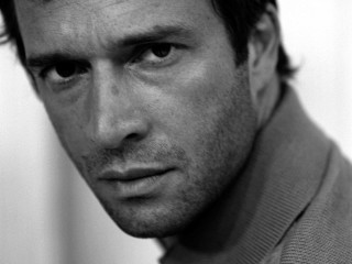 Man tie posing black white - thierry doizon free wallpaper for desktop