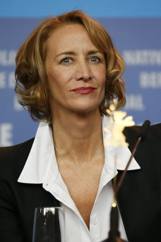 Woman sitting table wine glass 2 - daphne fedarb free wallpaper for mobile