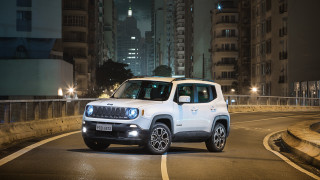 White jeep night street buildings - building free wallpaper for desktop