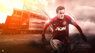 Man red shirt running stadium - a stadium in the background free wallpaper