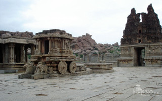 Stone structure wheel ground rock - the ground in front free wallpaper for desktop