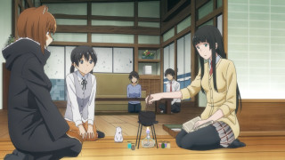 Group people room woman pointing - the floor in a room free wallpaper