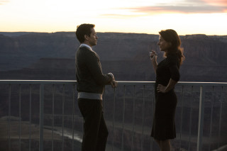 Man woman balcony valley mountains - a renaissance painting free wallpaper