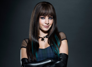 Gothic portrait blackgloves longhair smiling - black glove free wallpaper for desktop