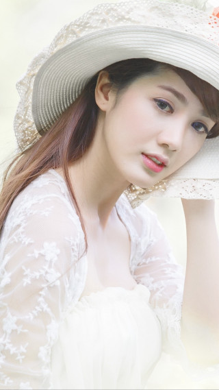 Woman white hat white dress - the top free wallpaper