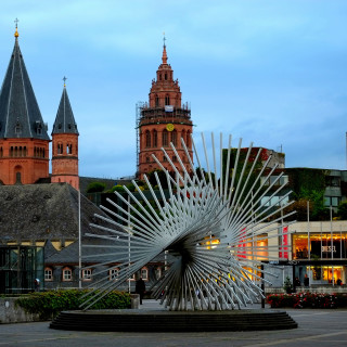 Metal sculpture florence heidelberg abstract - florence engelbach free wallpaper for tablet