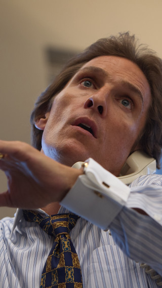 Man tie phone ear pointing - a man in a tie free wallpaper