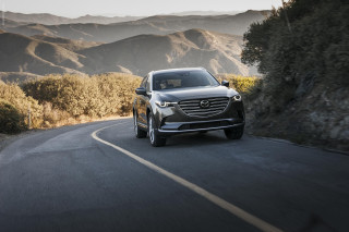 Silver mercedes suv mountain road - a mountain road free wallpaper for desktop