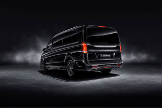 Black van dark room smoke - door free wallpaper