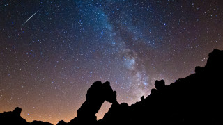 Night sky shooting star rock - shooting free wallpaper