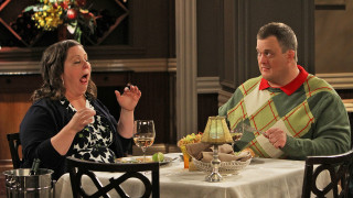 Man woman table food wine - a man and woman sitting free wallpaper