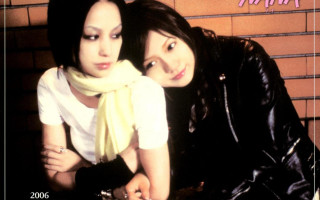 Women posing picture brick wall - movie still free wallpaper for desktop