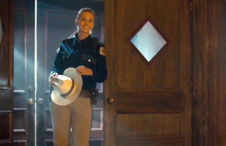 Woman police uniform doorway hat - a police uniform free wallpaper