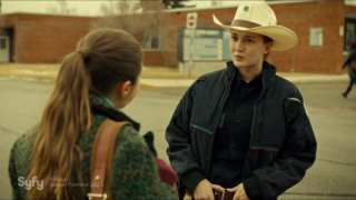 Cowboy hat girl backpack street - leesha hannigan free wallpaper