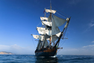 Sailboat ocean sunny day blue 2 - american romanticism free wallpaper