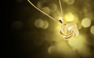 Gold necklace flower diamond rococo - a gold necklace free wallpaper