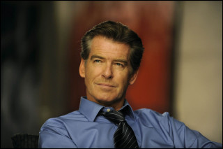 Man blue shirt tie hologram - handsome free wallpaper