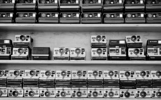 Old radio collection blackwhite wooden - a wooden shelf free wallpaper