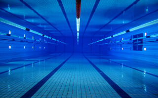 Blue pool tiled floors sky - deep 3 point perspective free wallpaper