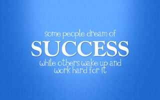 Blue background success quote dream - a white text free wallpaper