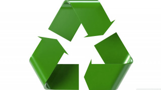 Green recycler star white background - a star free wallpaper
