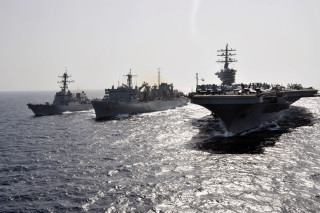 Ships ocean water group near - the middle free wallpaper