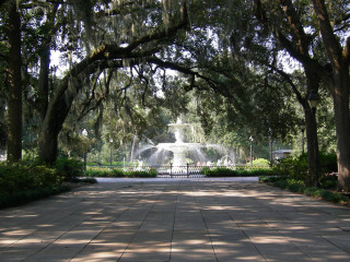 Park fountain trees spanish moss - spanish free wallpaper
