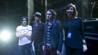 Group people building light standing - bradley walker tomlin free wallpaper