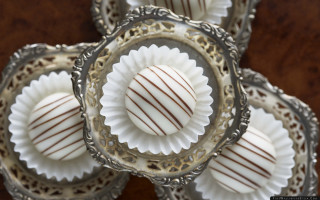 Chocolate desserts glass container wooden - chocolate free wallpaper