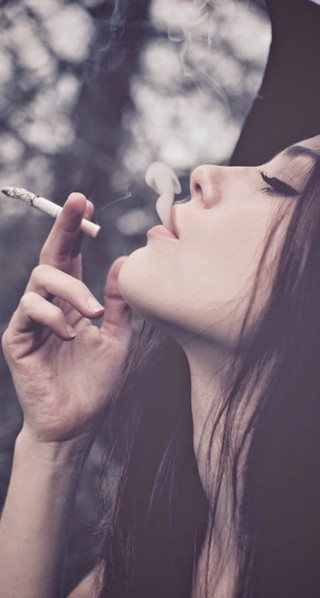 Woman smoking cigarette woods black - the wood free wallpaper for mobile