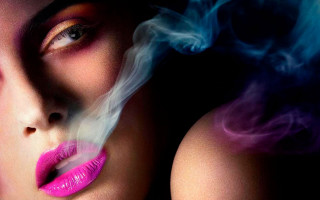 Woman smoke mouth lips exhale - a pink lip free wallpaper