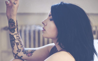 Woman tattoos smoking cigarette hand - tattoo free wallpaper for desktop