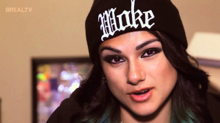 Woman green hair black hat 2 - a black hat free wallpaper