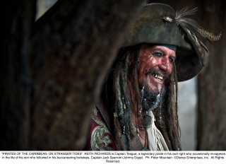 Man hat dreadlocks feather smile - movie free wallpaper