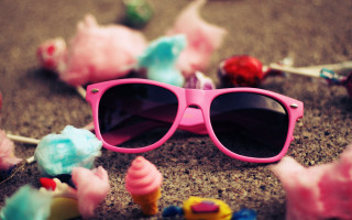 Pink sunglasses table candy candies - a pair free wallpaper for desktop