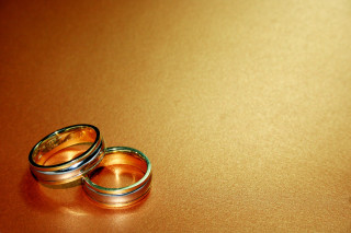 Wedding rings gold tabletop image - a table top free wallpaper