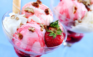 Ice cream strawberries pecans glasses - half free wallpaper