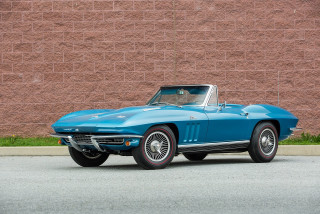 Blue corvette parked brick wall - free motorcycles wallpaper for desktop