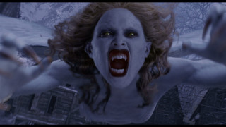 Woman bloody face white makeup - a bloody face free wallpaper