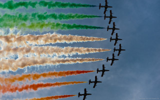 Planes formation colored smoke sky - formation in the sky free wallpaper