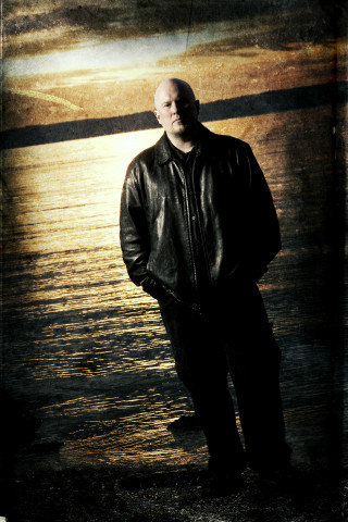 Man standing water leather jacket - jimmy nelsson free wallpaper