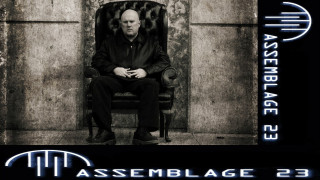 Man sitting chair building sign - a chair in front free wallpaper