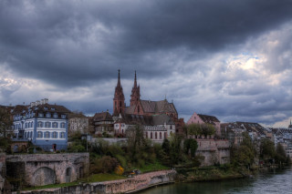 City river cloudy sky church - a church free wallpaper