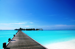 Long dock ocean island horizon - a long dock free wallpaper