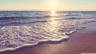 Beach waves sunshine water mountains - beach free wallpaper for desktop